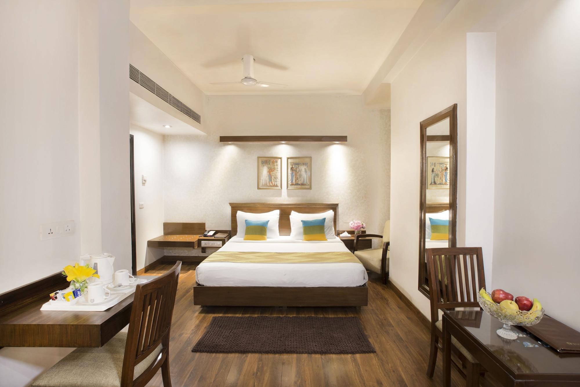 Rockland Hotel, C.R Park New Delhi Luaran gambar