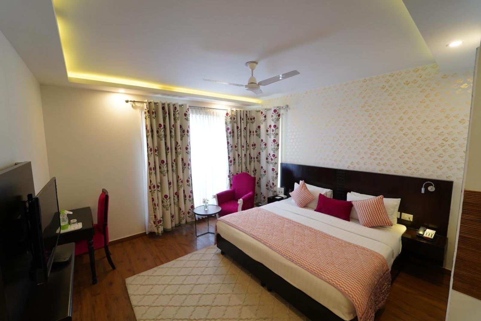 Rockland Hotel, C.R Park New Delhi Luaran gambar