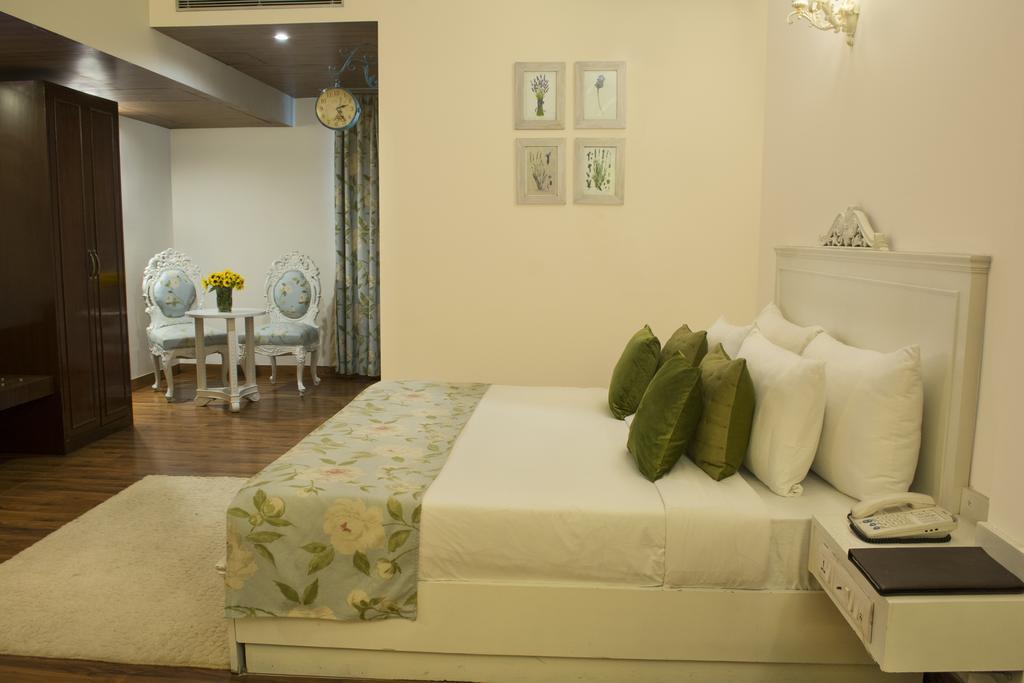 Rockland Hotel, C.R Park New Delhi Luaran gambar