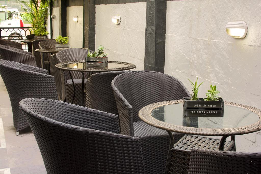 Rockland Hotel, C.R Park New Delhi Luaran gambar